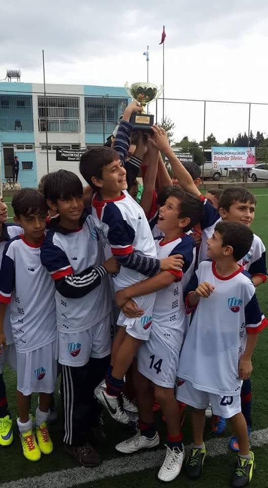 Kemalpaşa 1923 spor kulübü merkez küçük halisaha tesisleri 5