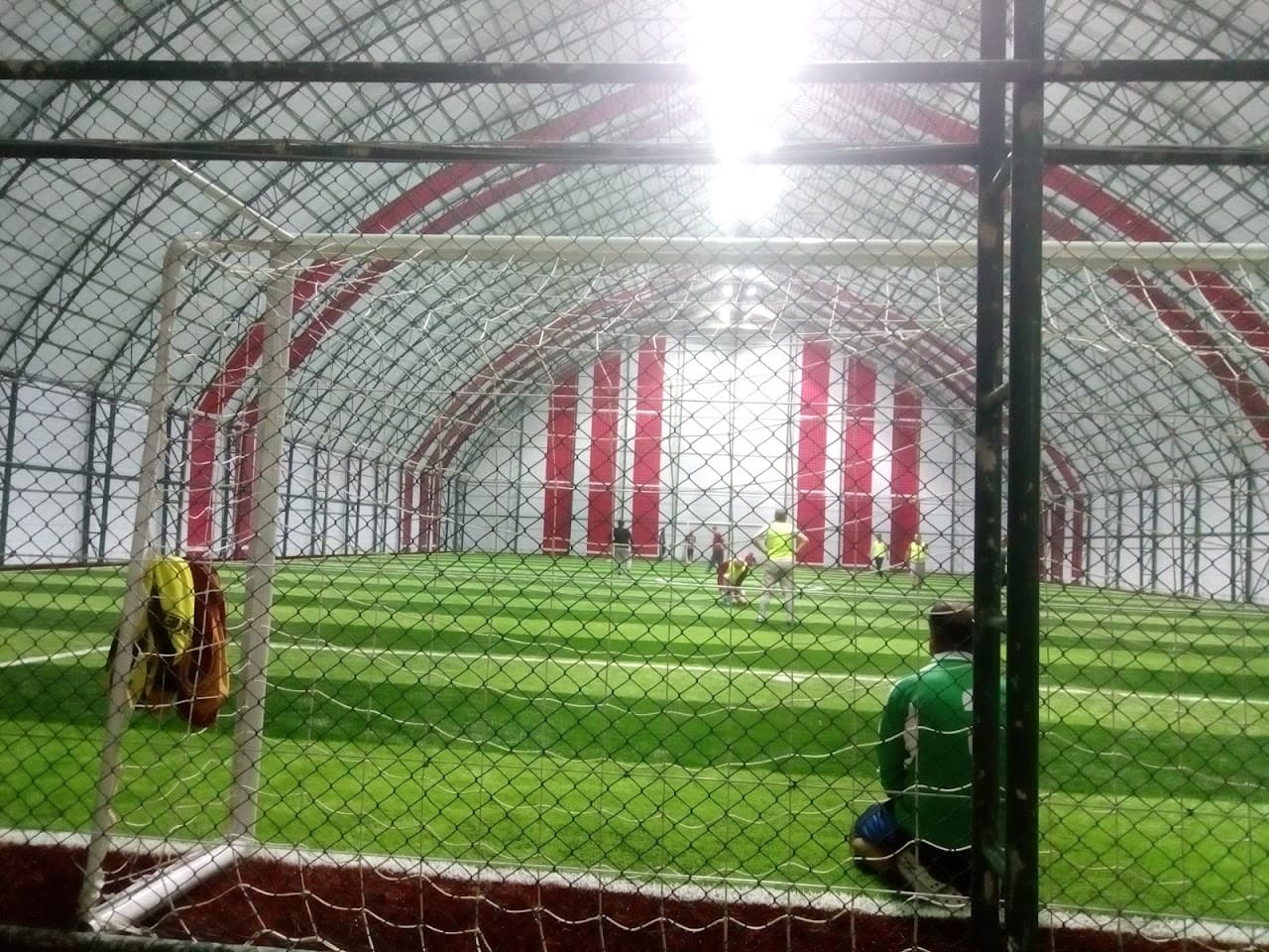 CANOĞLU HALI SAHA VE SPOR TESİSLERİ 4