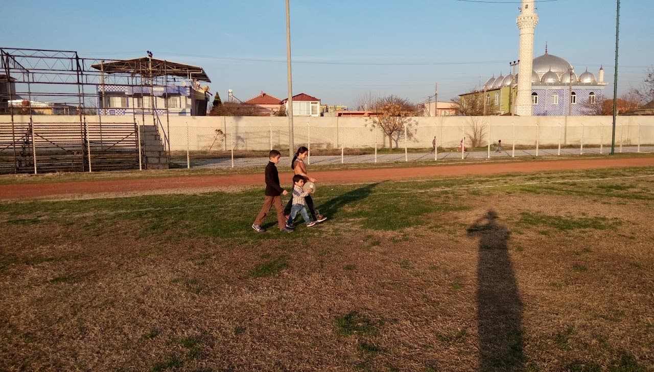 Saruhanlı Gençlik Ve Spor Salonu 2