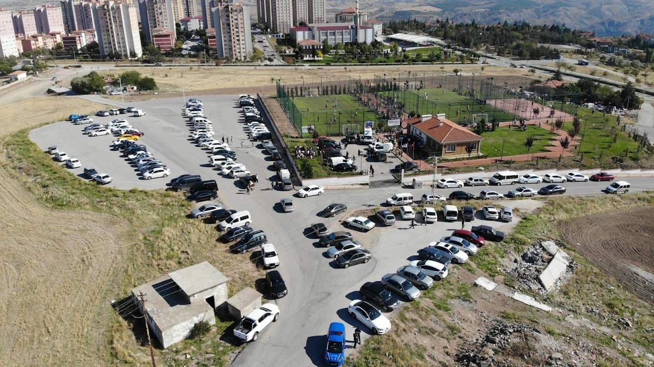 Karacaören Spor Tesisi 4