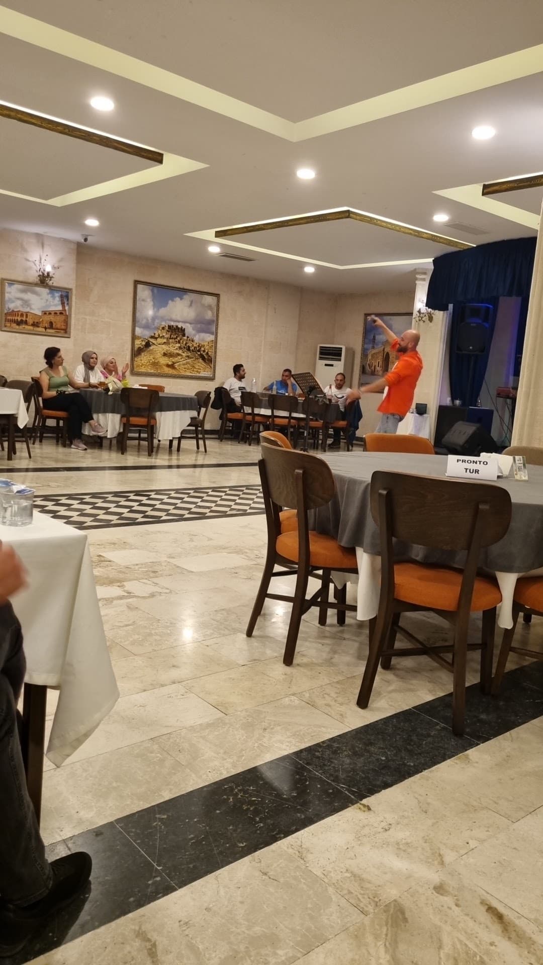 Matiat Otel Kapalı Halı Saha