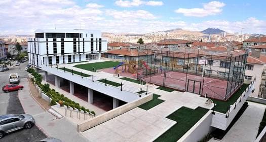 Esen Halı Saha 5