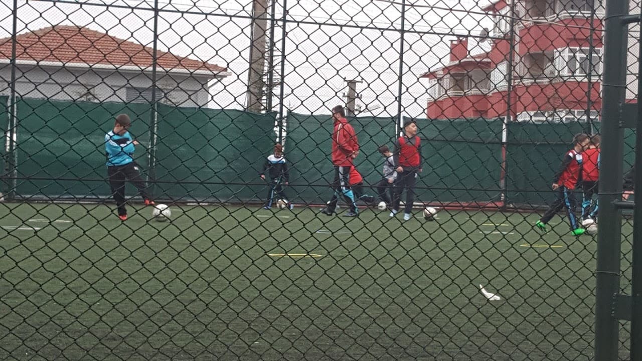 Dinç Spor Tesisleri
