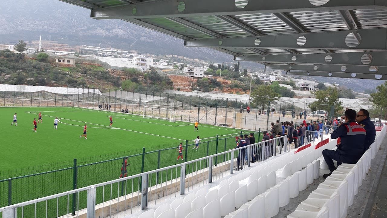 Aydıncık İlçe Stadı