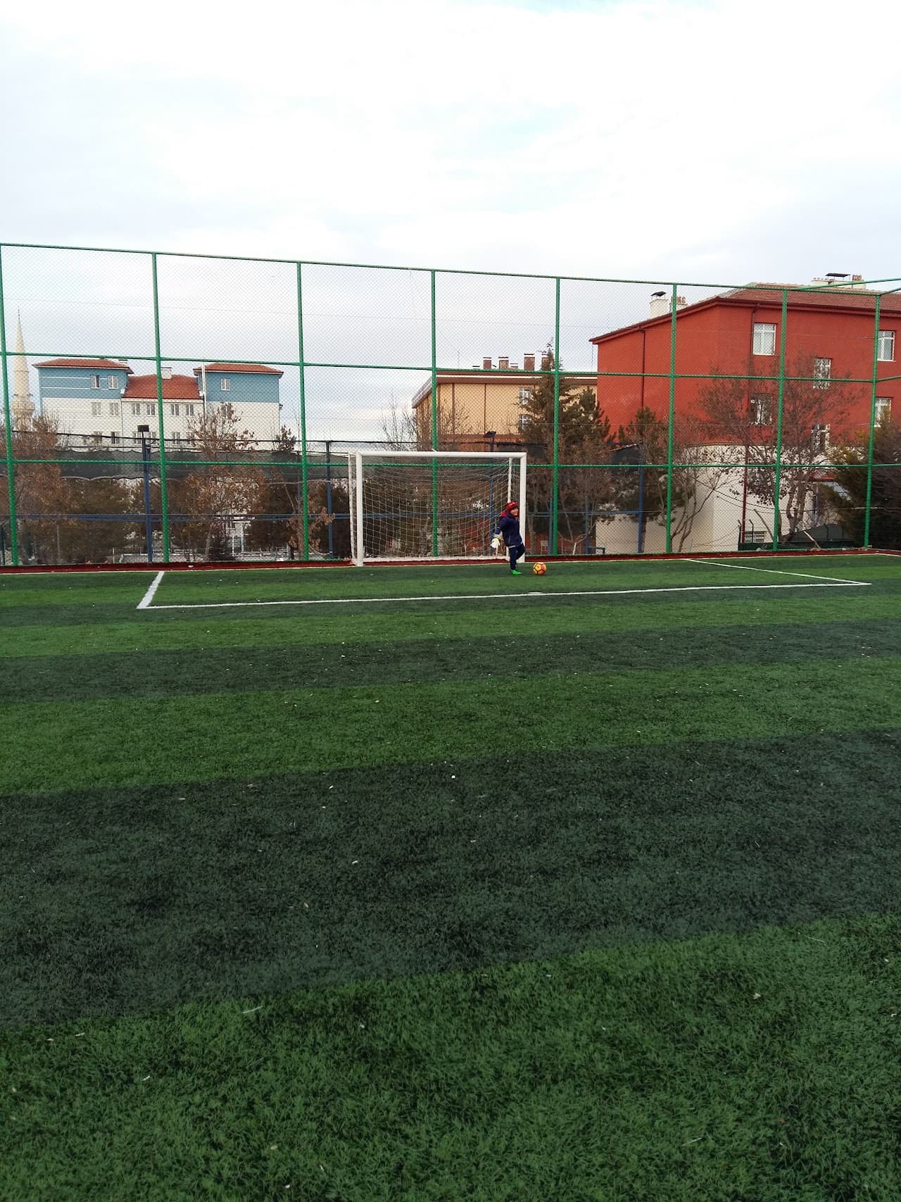 Osmangazi Mah. Semt Spor Sahası