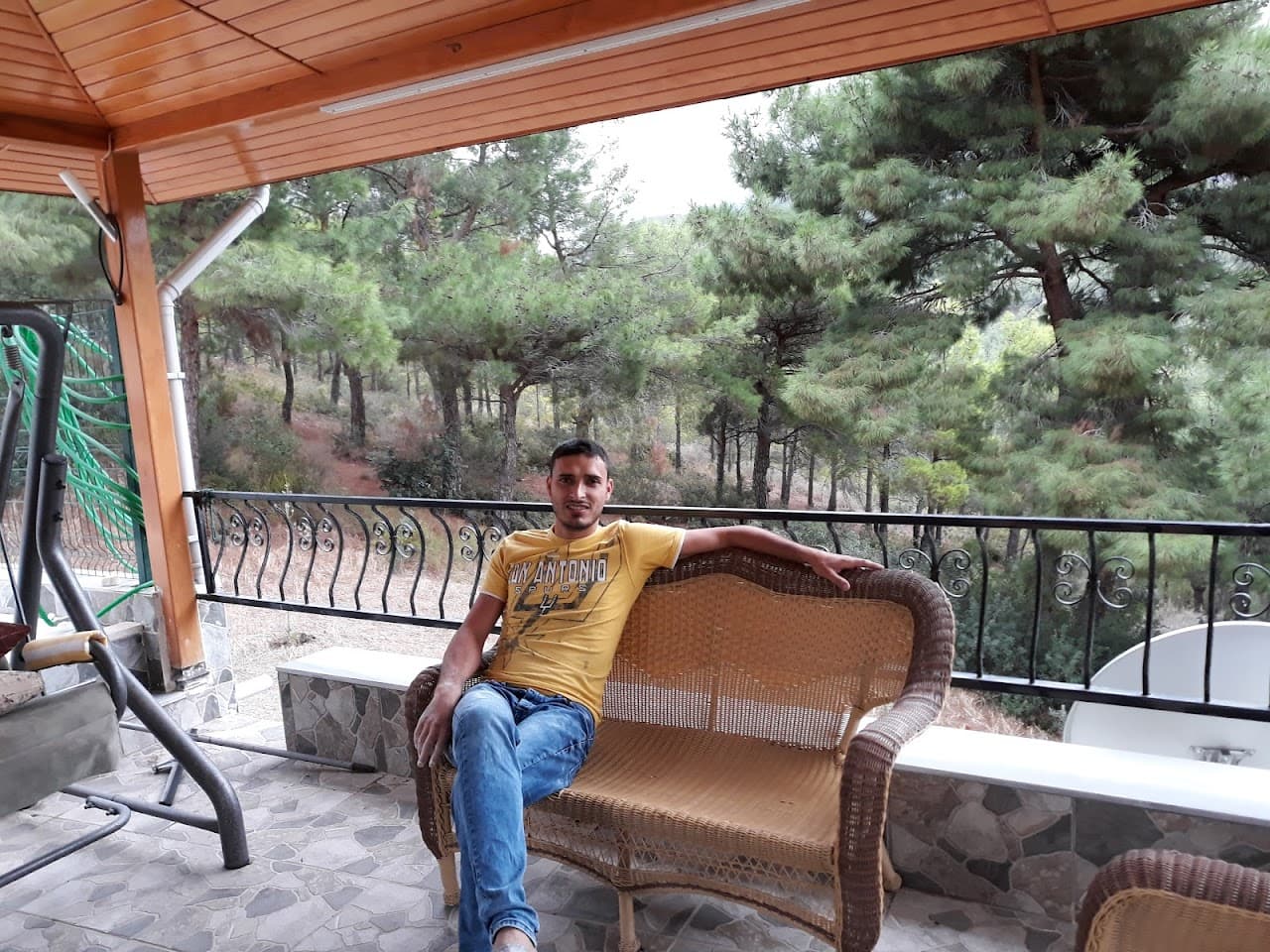 Çim Saha