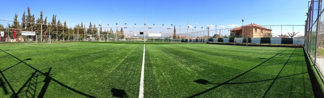 Gaziemir Gücü Halı Saha Spor Tesisleri