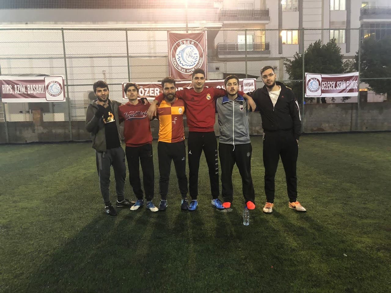 Şahin Halı Saha