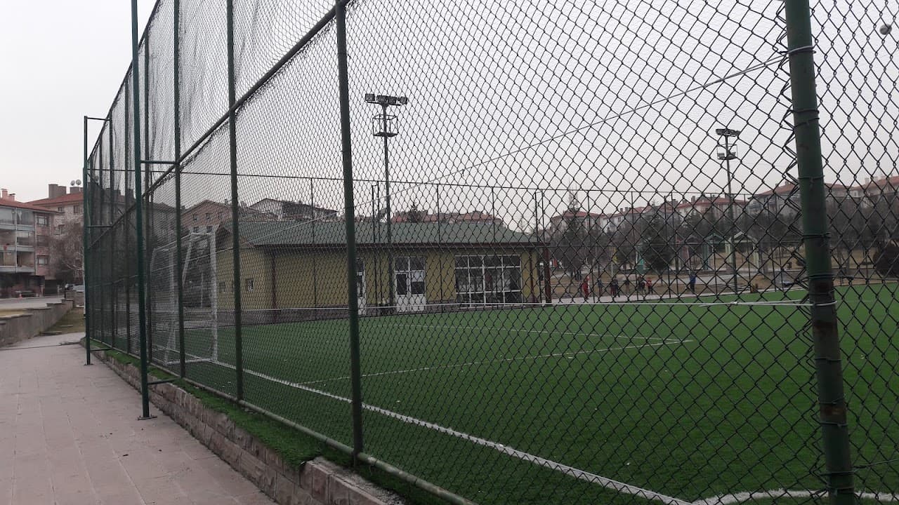 Halı Saha (3)
