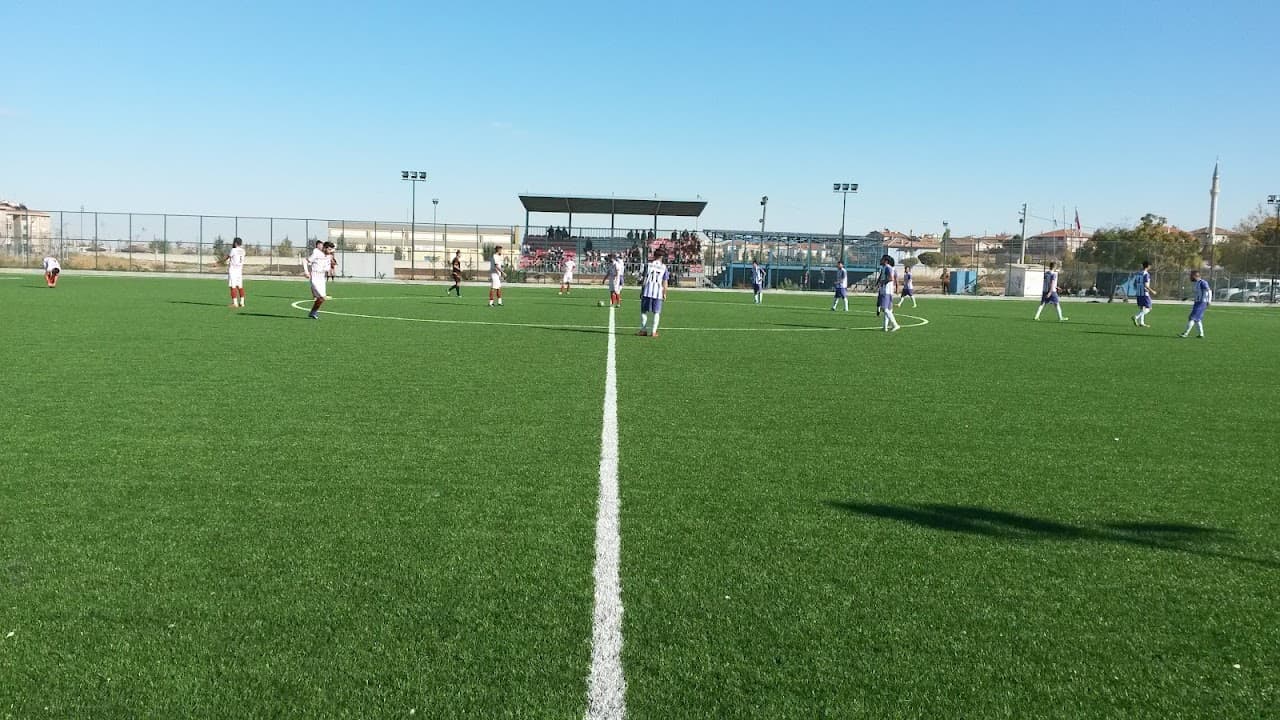 Futbol Sahası (2) 4