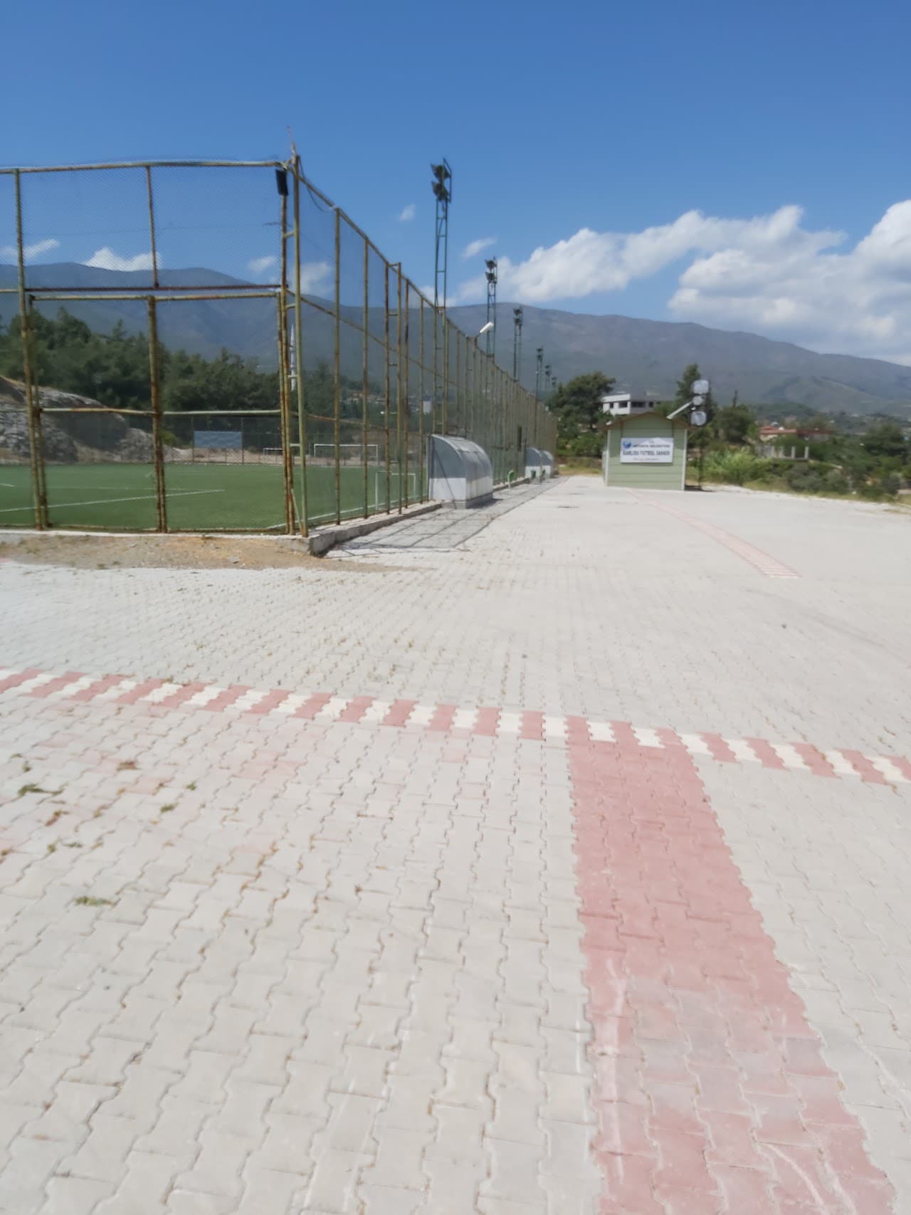 Spor Toto Karlısu Halı Saha