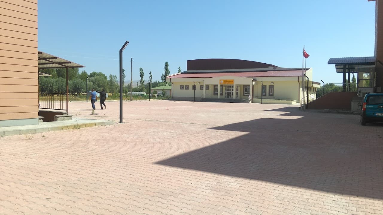 Halı Saha (3) 2