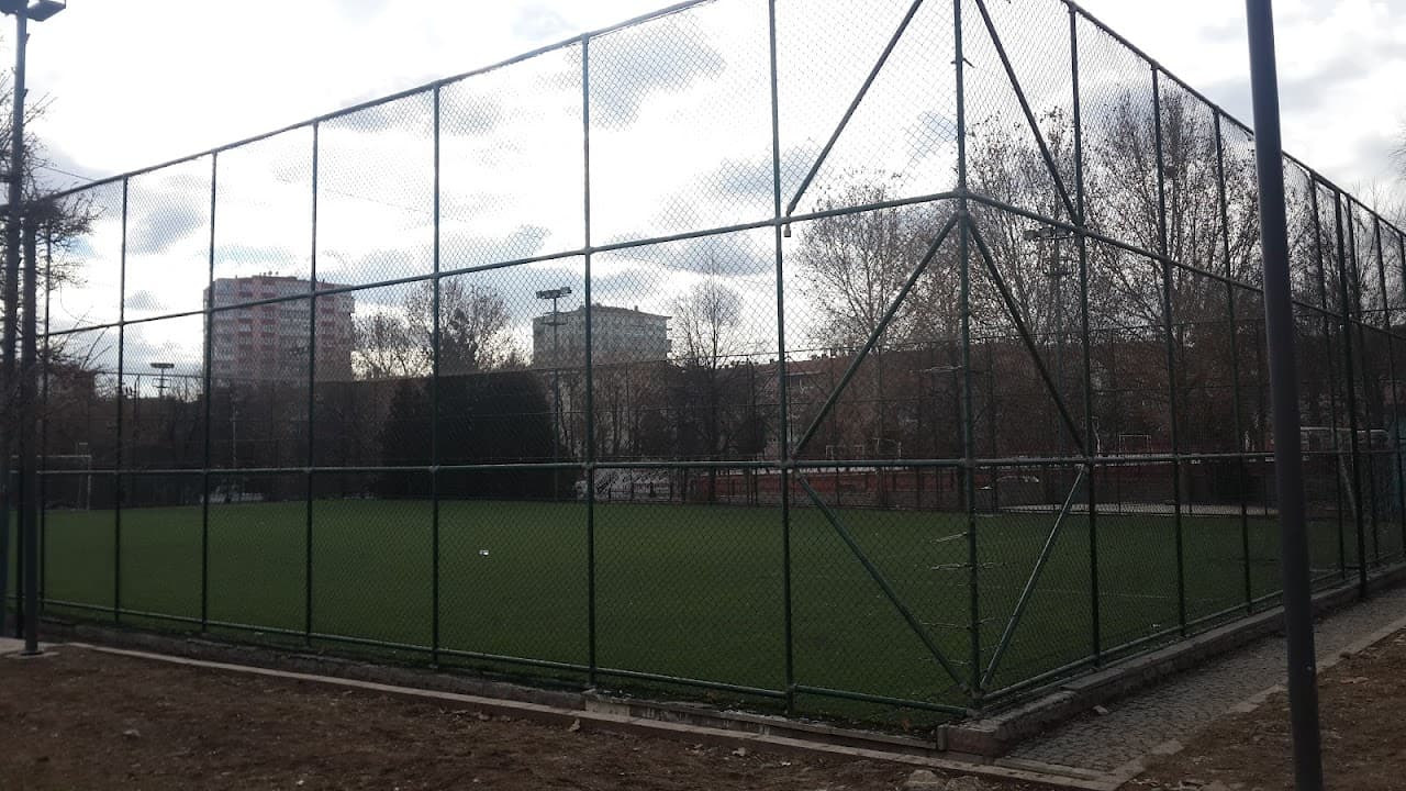 Halı Saha (7)
