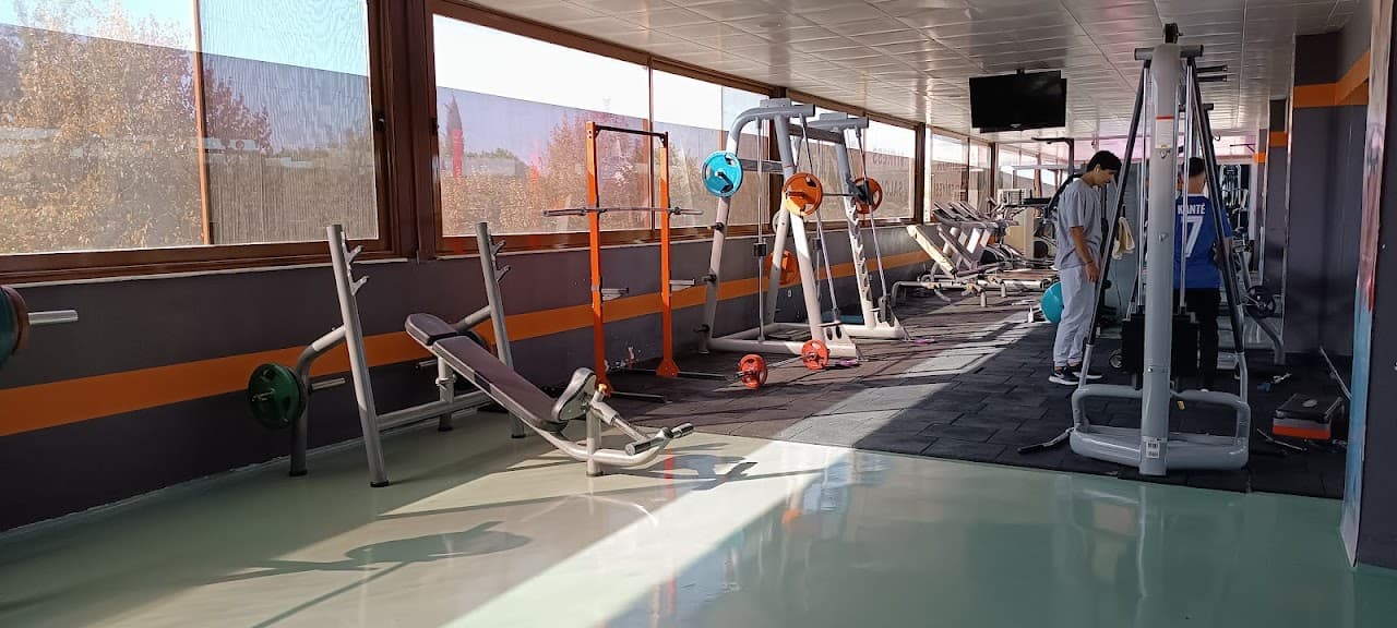 Bayındır Kapalı Spor Salonu 3