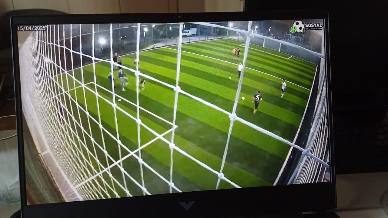 Gold Halı Saha Spor Tesisleri 2