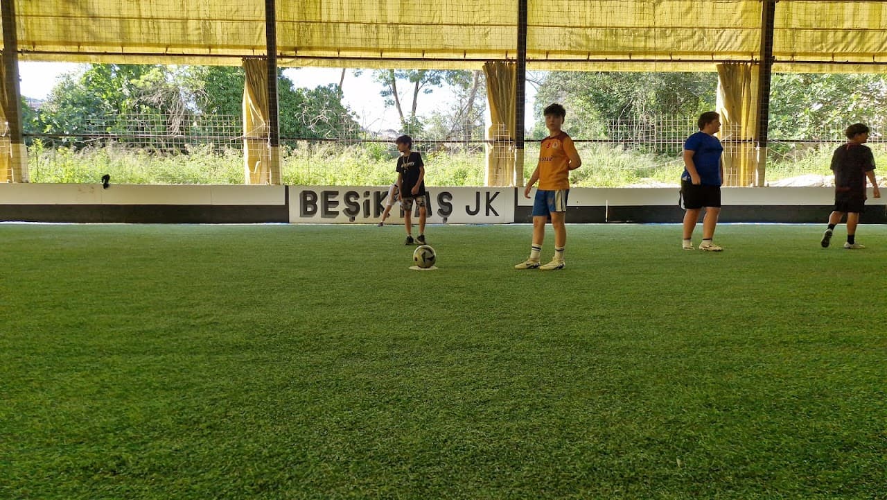 Puskas Arena - Güven Halı Saha