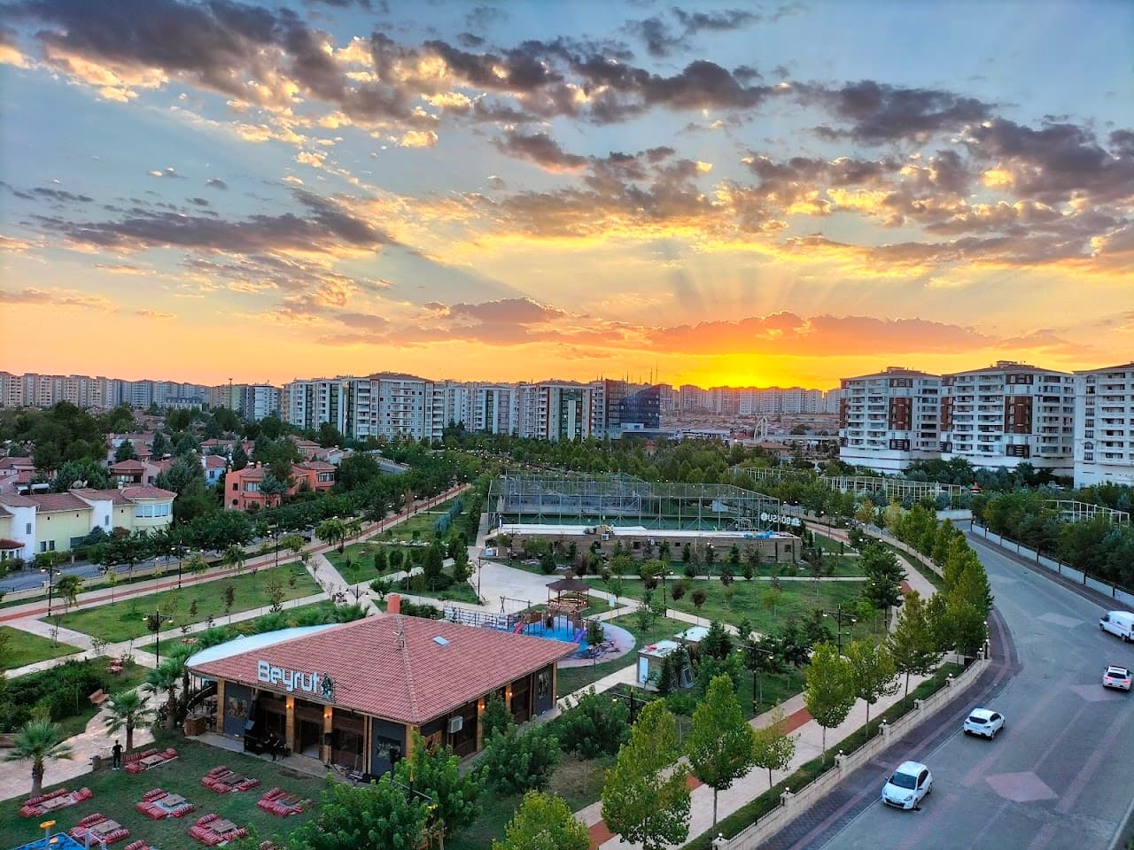 Kardeşlik Parkı