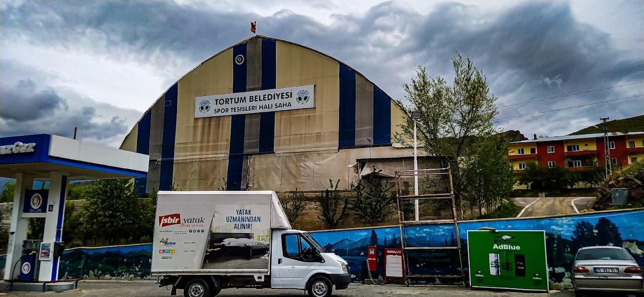 Tortum Söğütlü Halı Saha (2)