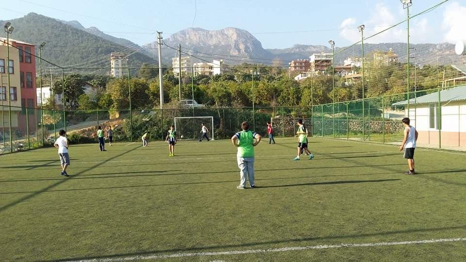 Akdeniz Halı Saha 5