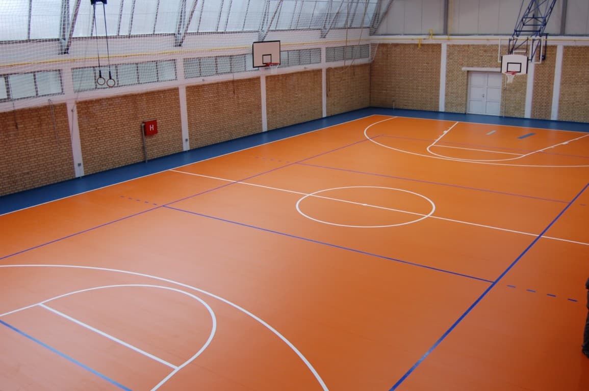 Halı saha ve basketbol sahası yapımı