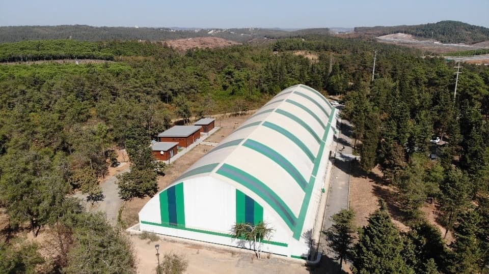 Orman Park Kapali Hali Saha Tesisleri
