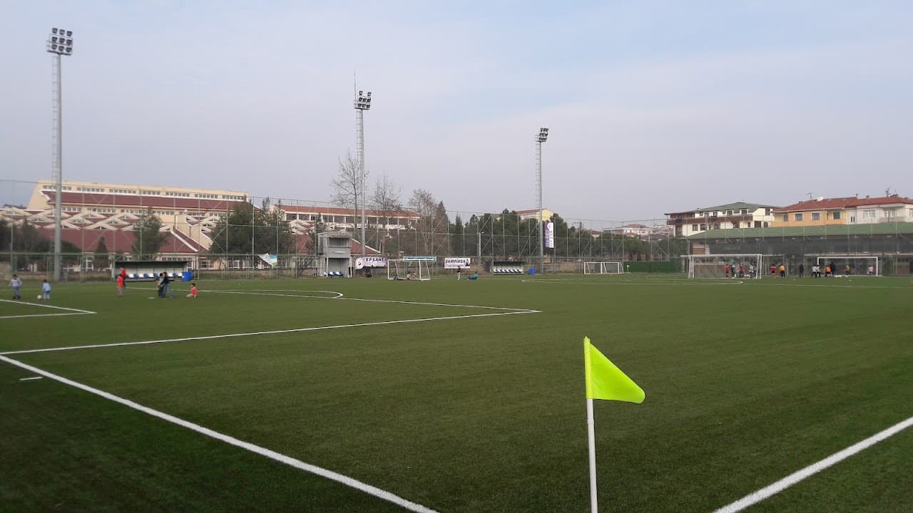 Futbol Sahası (3)