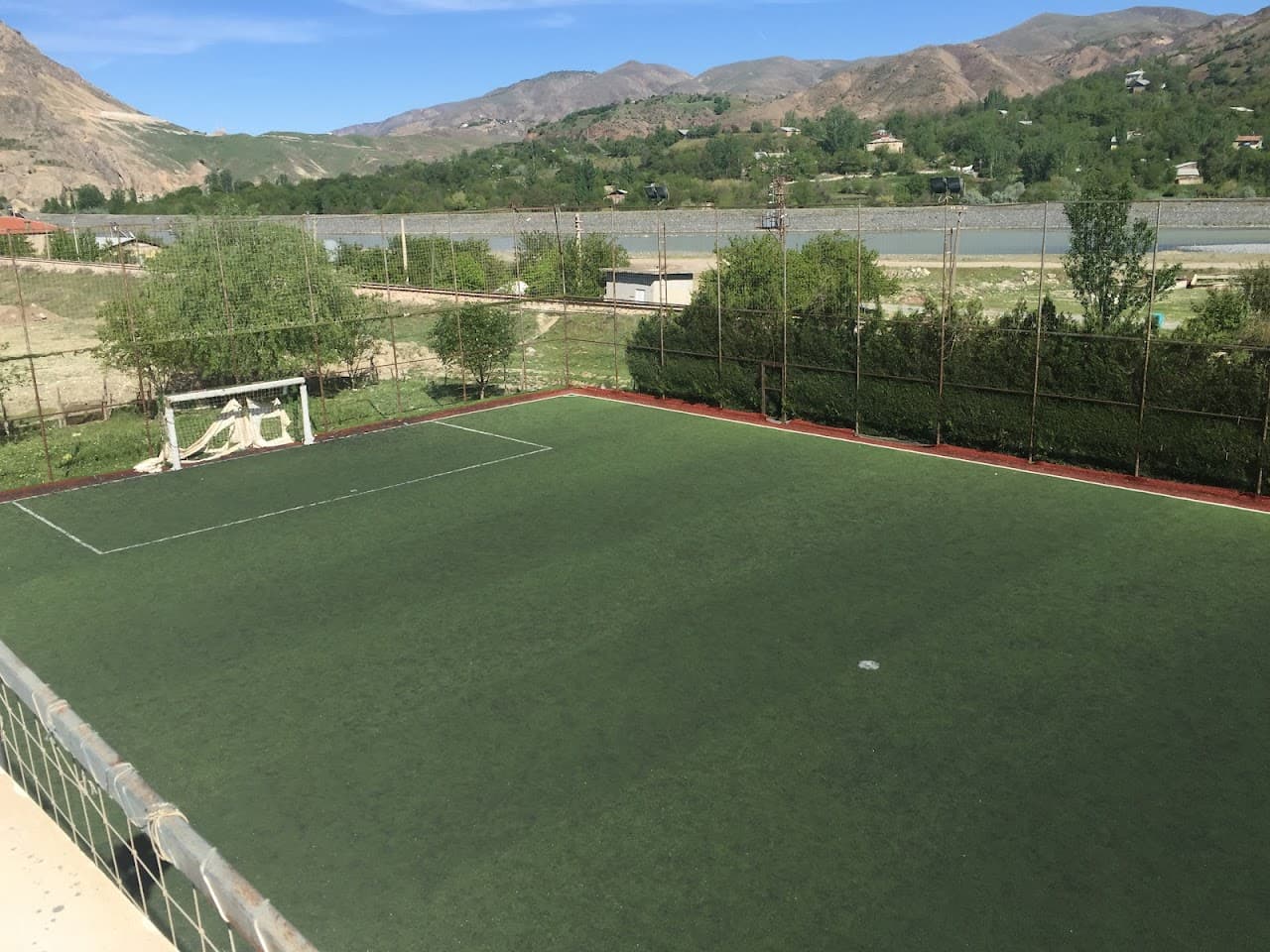 Halı Saha (2)