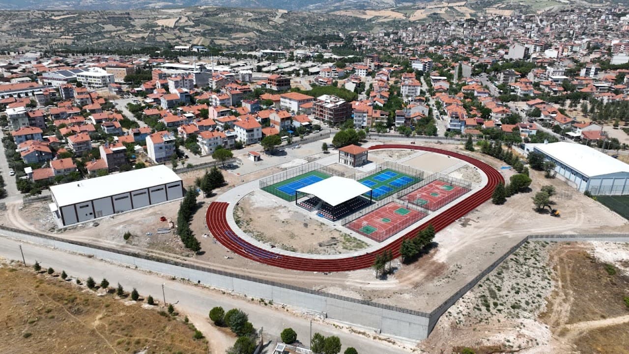 Turgut Özal Kapalı Spor Kompleksi