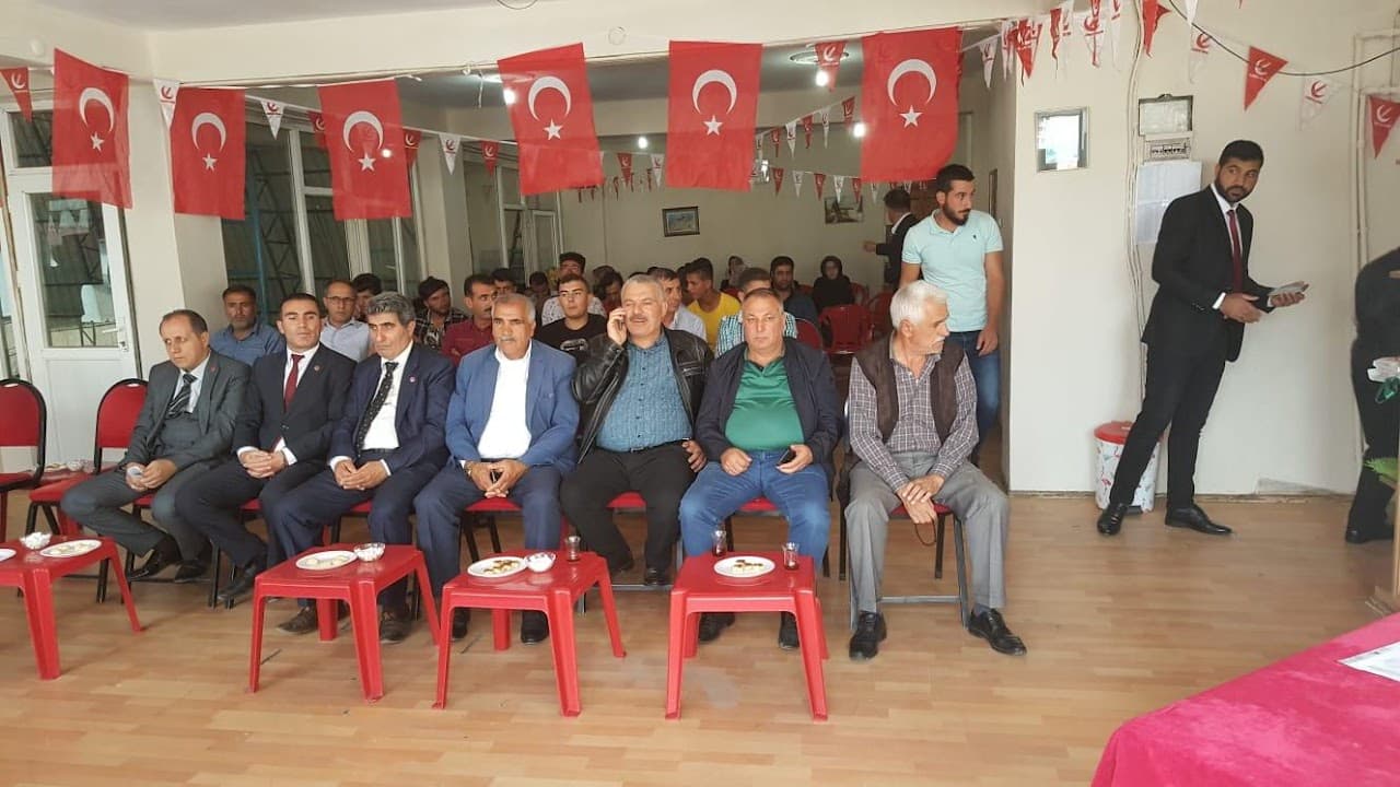 Grampon Halı Saha 3