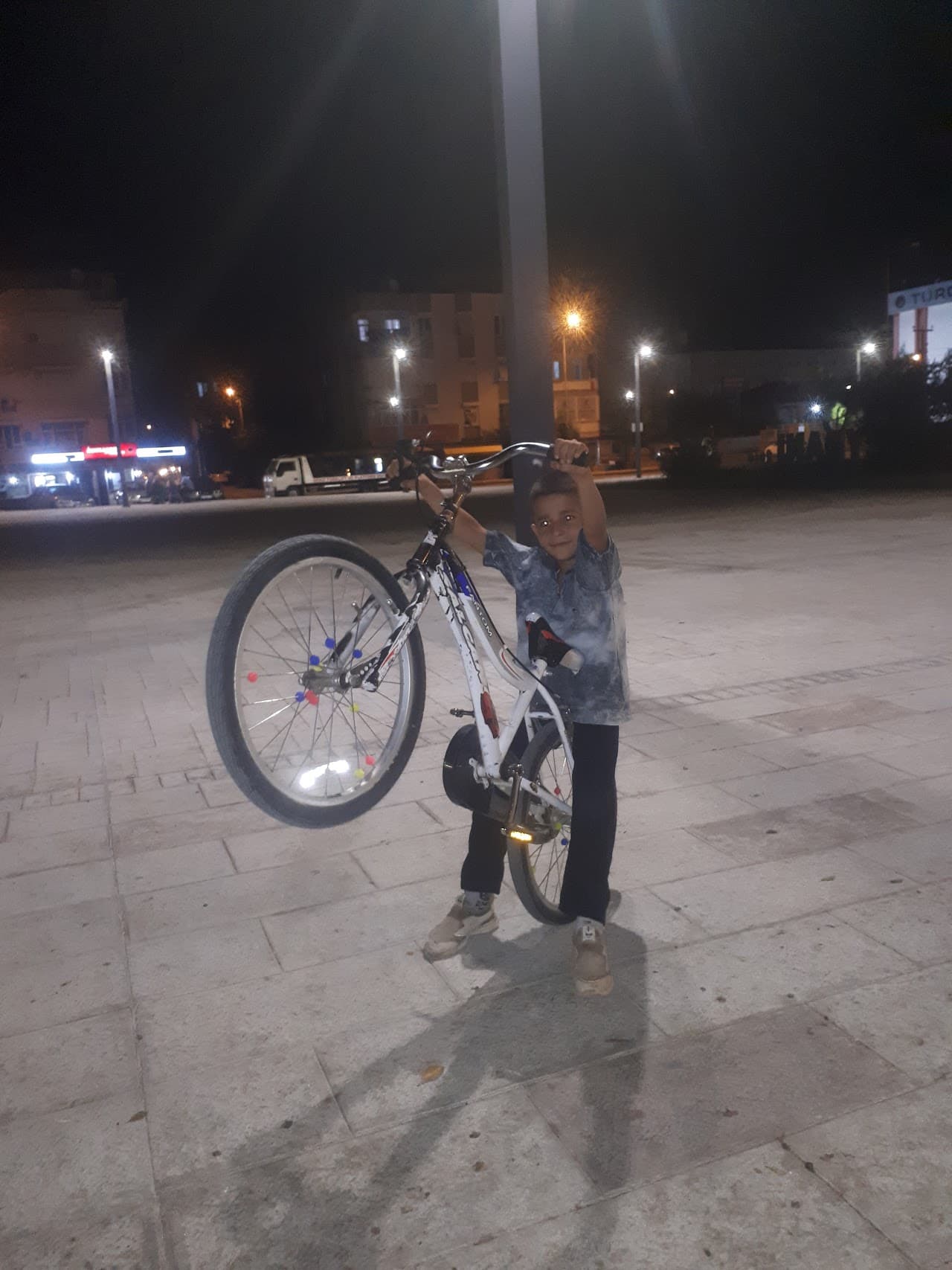 Şehitler Parkı Spor Tesisi 5