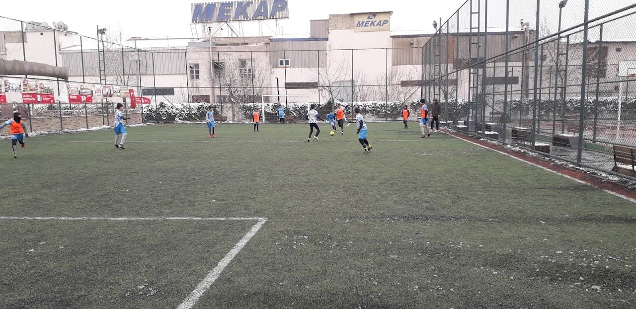 İSTASYON HALI SAHA 4