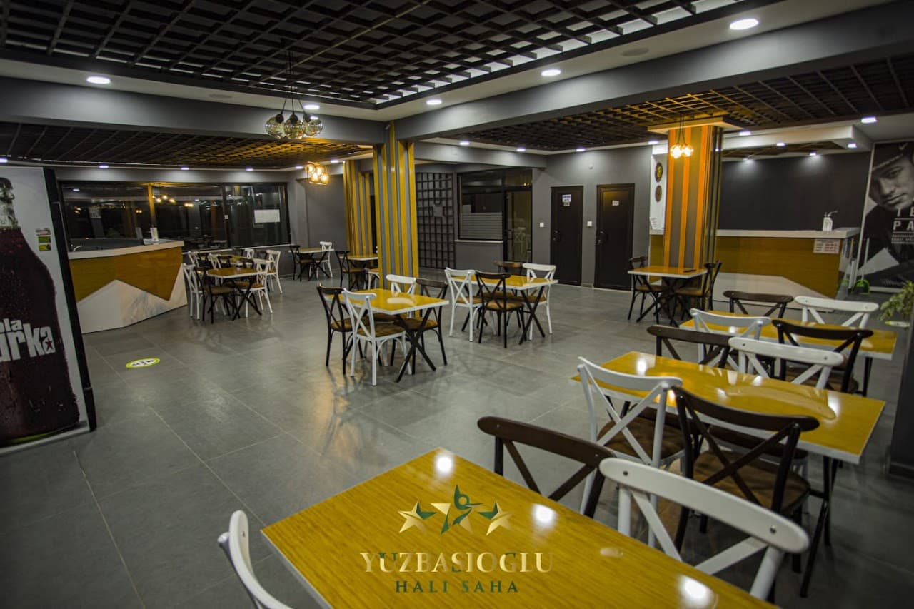 Yüzbaşıoğlu Halı Saha 4