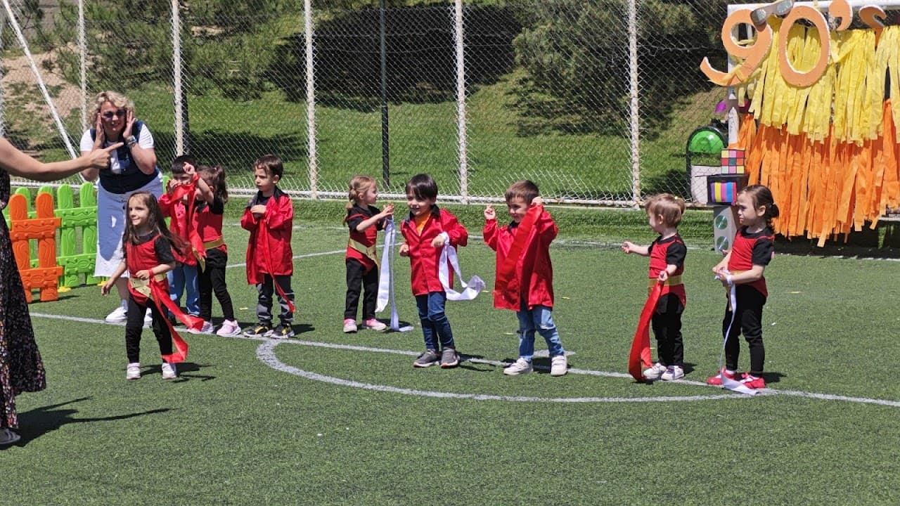 Futbol Sahası (3)