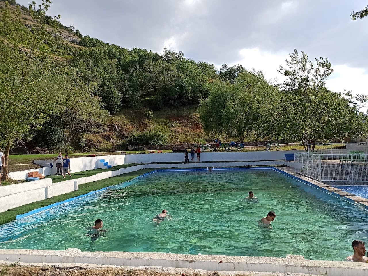 İnönü yukarı havuzları (ılıca)