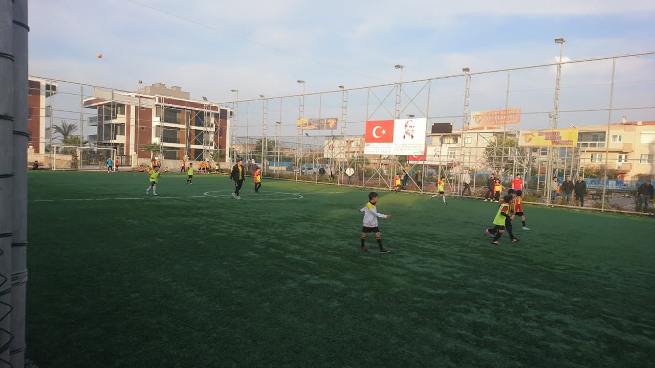 Futbol Sahası (7)
