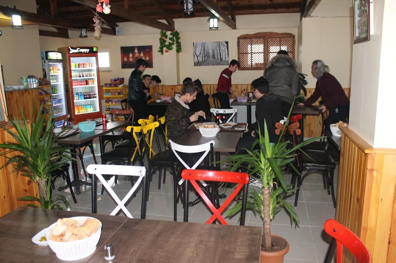 Dolunay Halı Saha 5