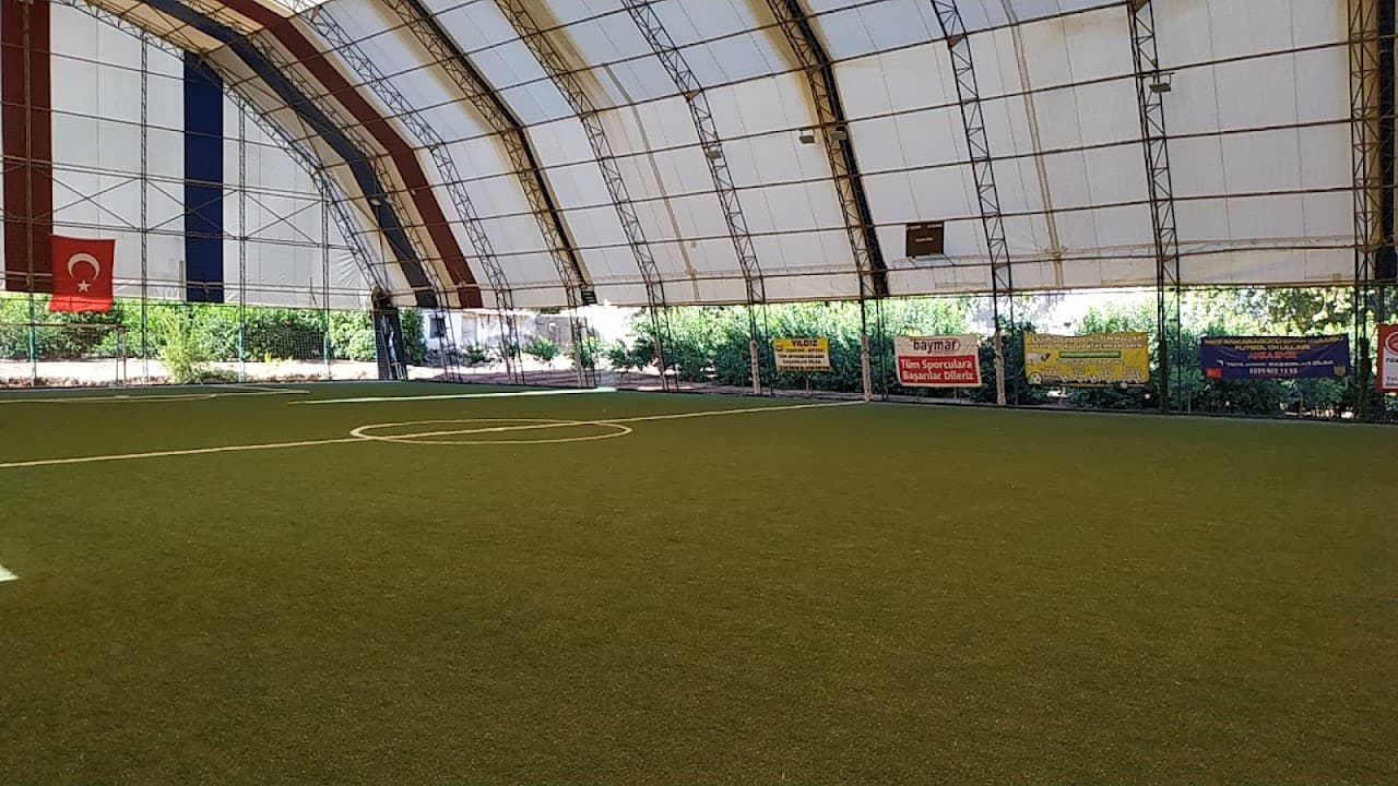 ŞAHİN HALI SAHA
