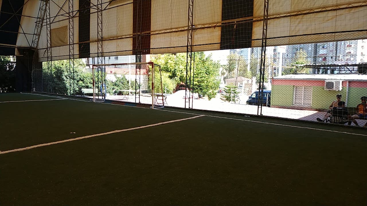 ŞAHİN HALI SAHA 3