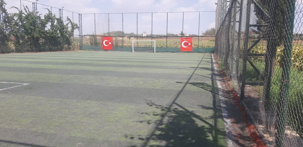 Hilal park halı saha var sistemi mevcuttur 5