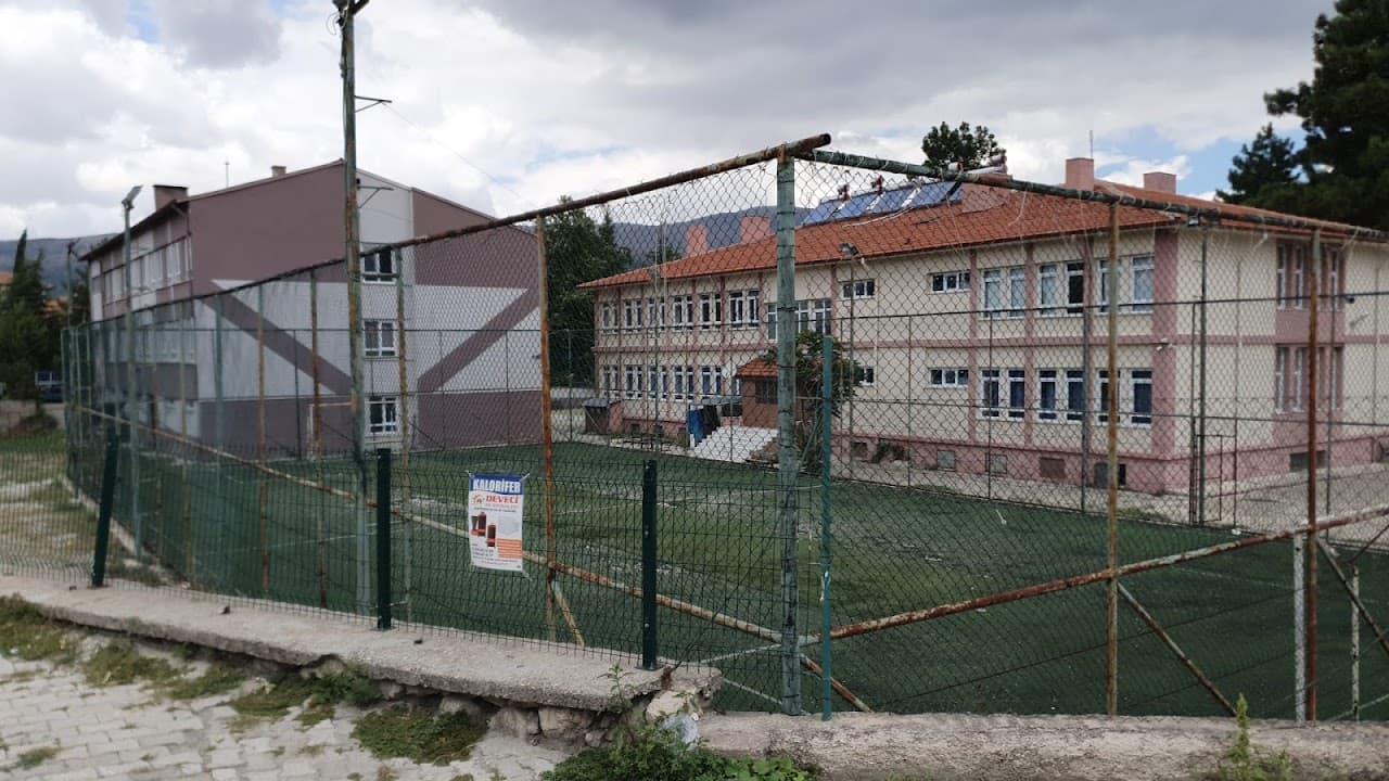 Halı Saha (6)