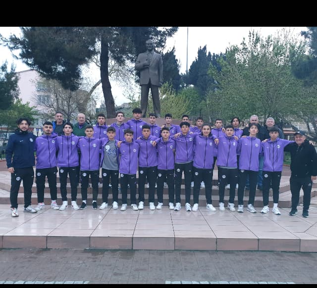 Halilrıfatpaşa halı saha