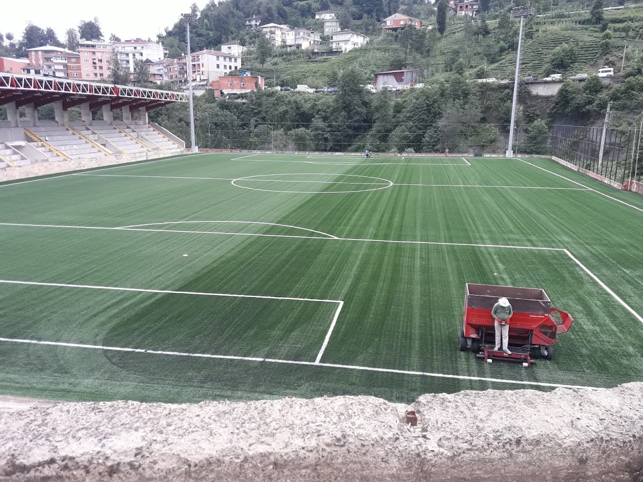 Kalkandere Futbol Sahası
