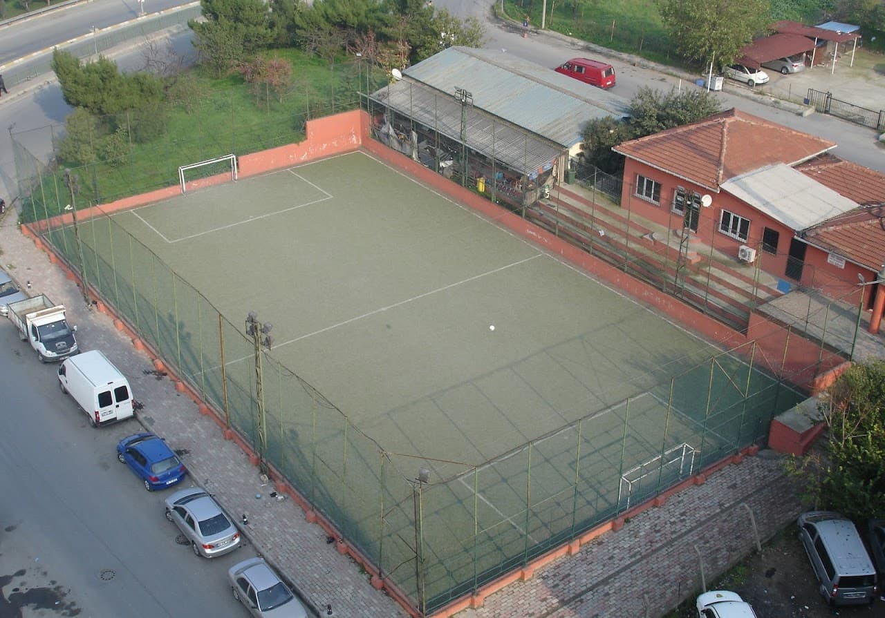 Galata Spor Futbol Kulübü Demirciler Sitesi Halı Sahası