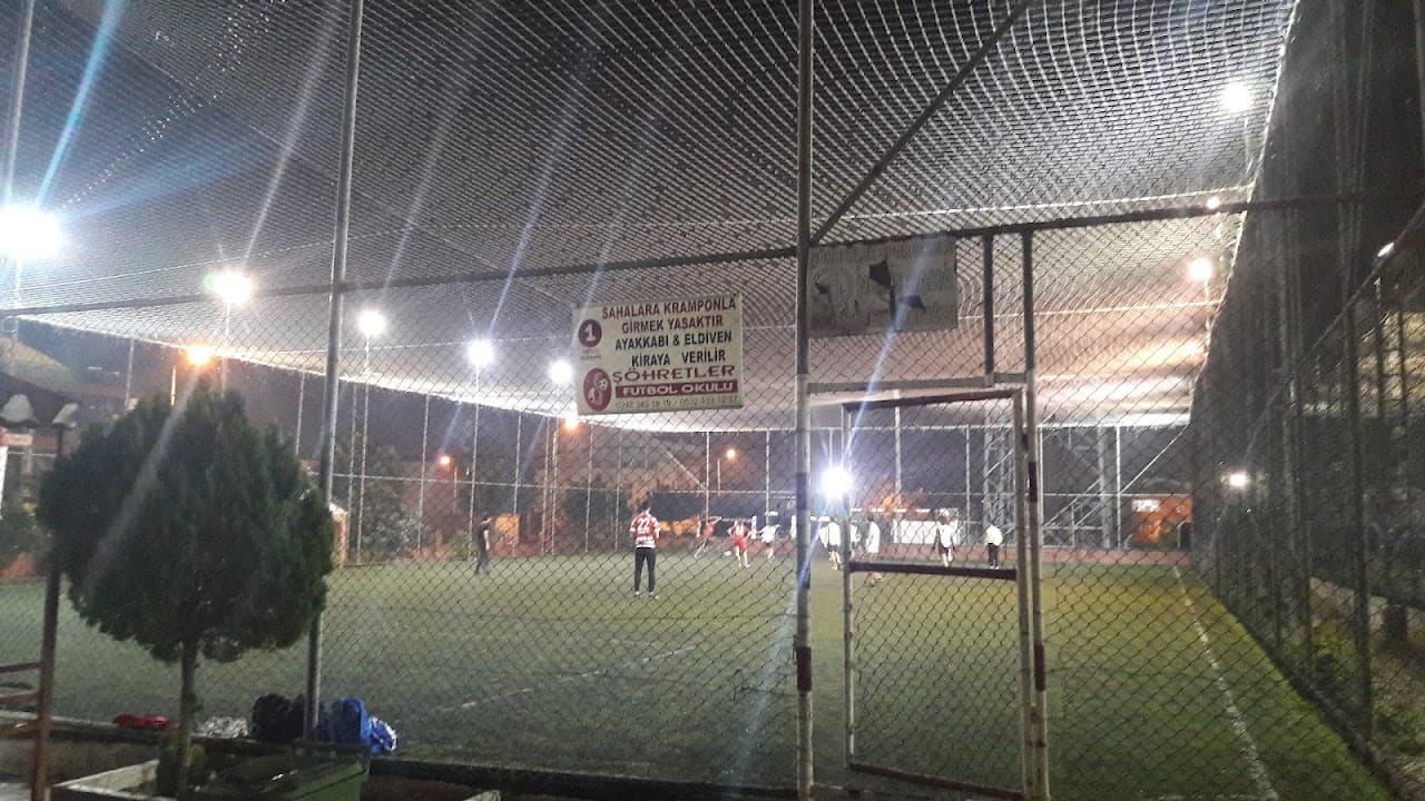 Şöhretler Halı Saha