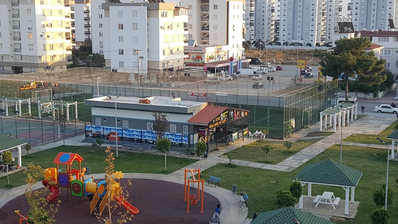 Çete Halı Saha ve Cafe