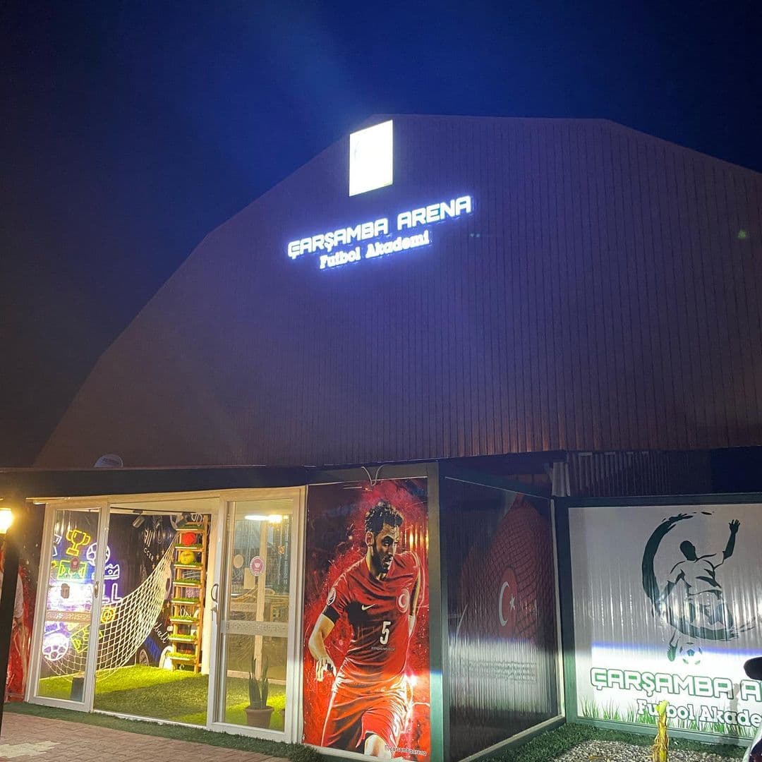 Çarşamba Arena Kapalı Halı Saha ve Spor Tesisi