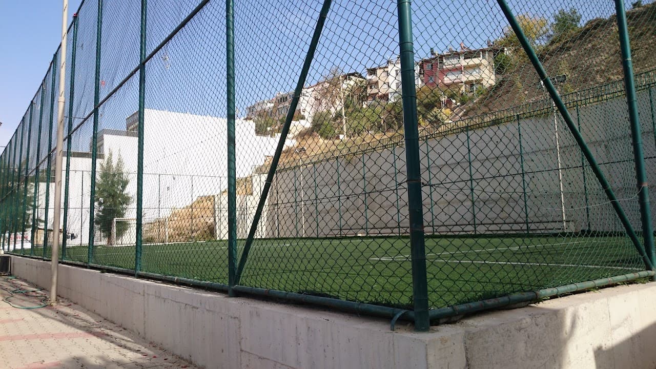 Balçova Belediyesi Halı Sahası