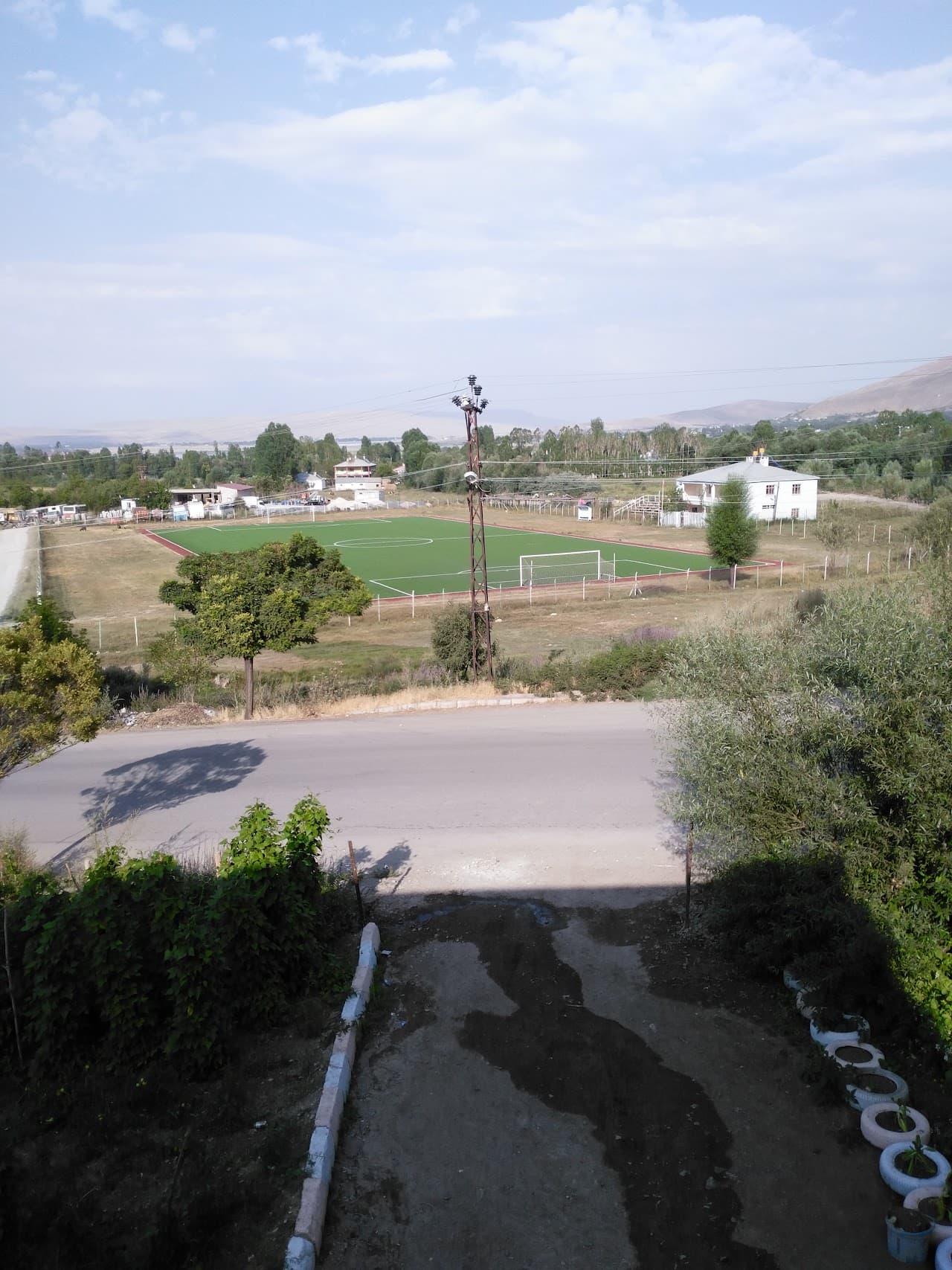 Gevaş Halı Saha (2) 3