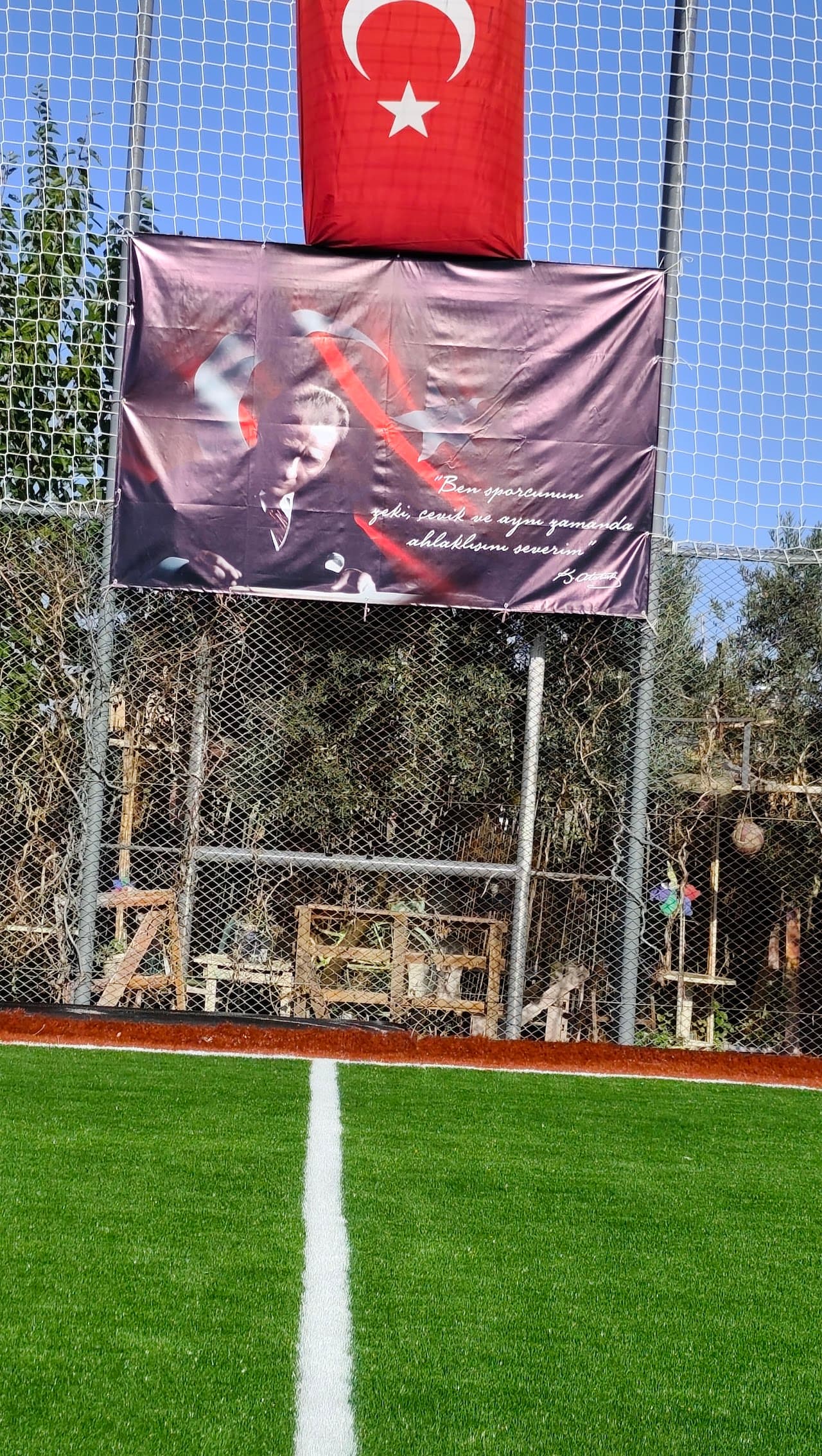 Köylü Spor Tesisleri