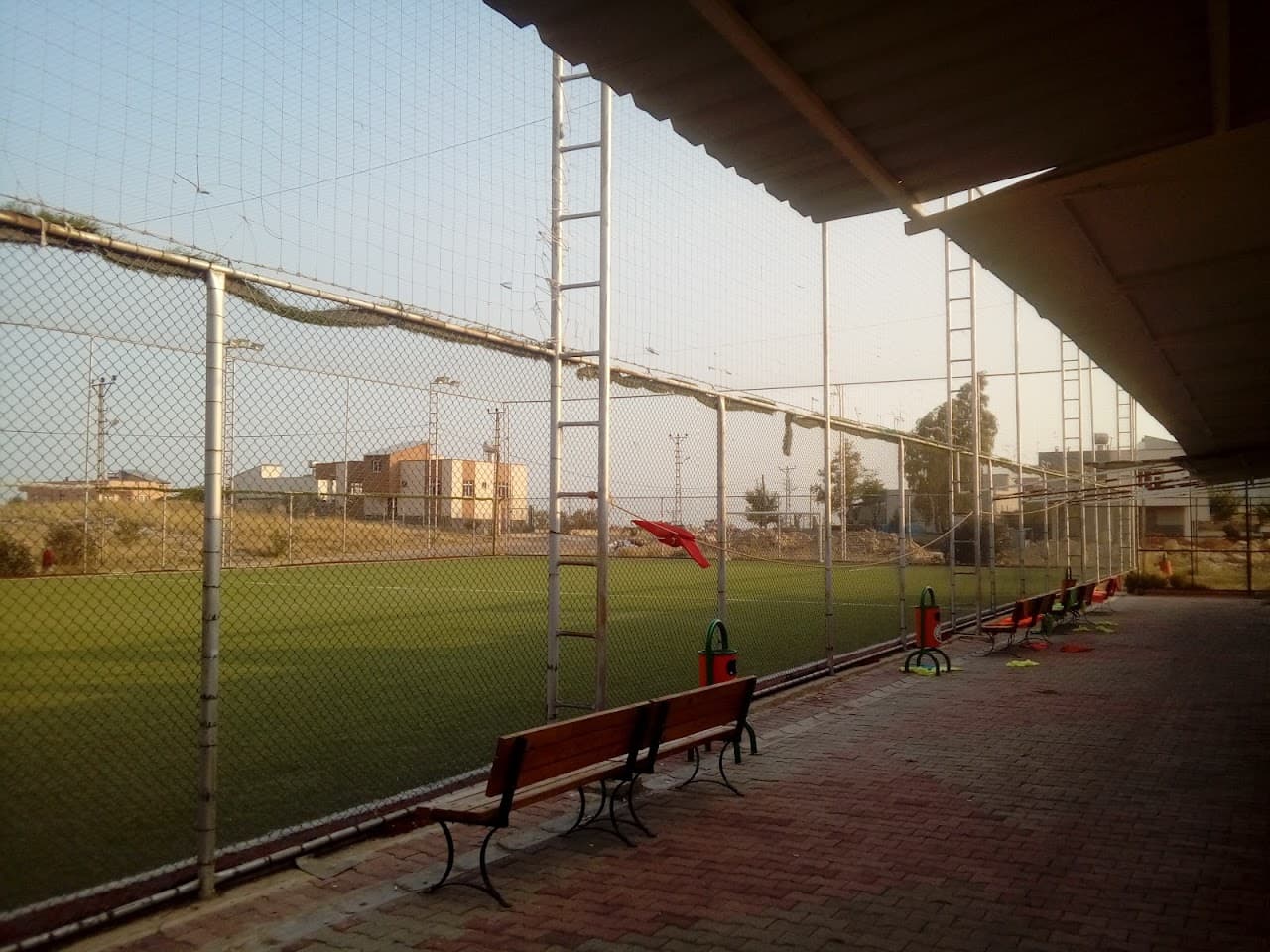 Halı Saha (2)